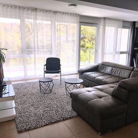 Hotel Valley Of Business Frankfurt-Airport - Grey Label Penthouse โฮฟไฮม์อัมเทานอส ภายนอก รูปภาพ