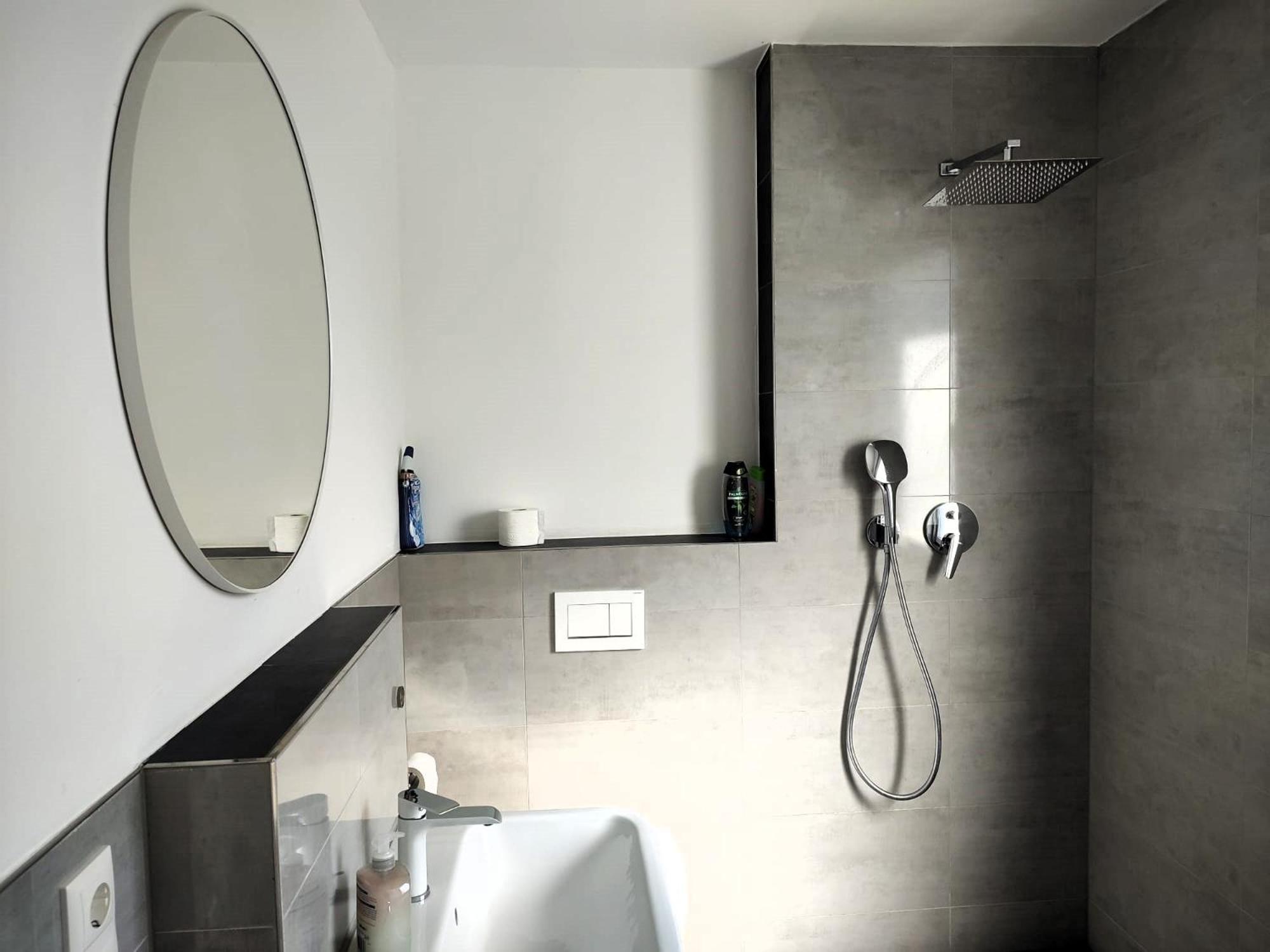 Hotel Valley Of Business Frankfurt-Airport - Grey Label Penthouse โฮฟไฮม์อัมเทานอส ภายนอก รูปภาพ